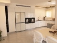 Appartements de luxe à vendre à Tirat Carmel. 